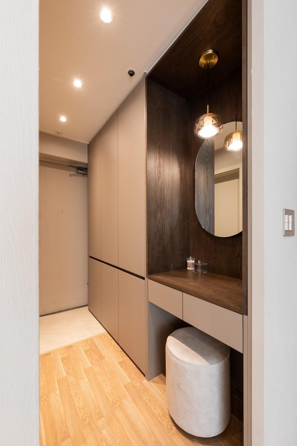 Hongdae St 09,hongik Station Bright And Stylish House View Yeontral Park Apartment Seoul
